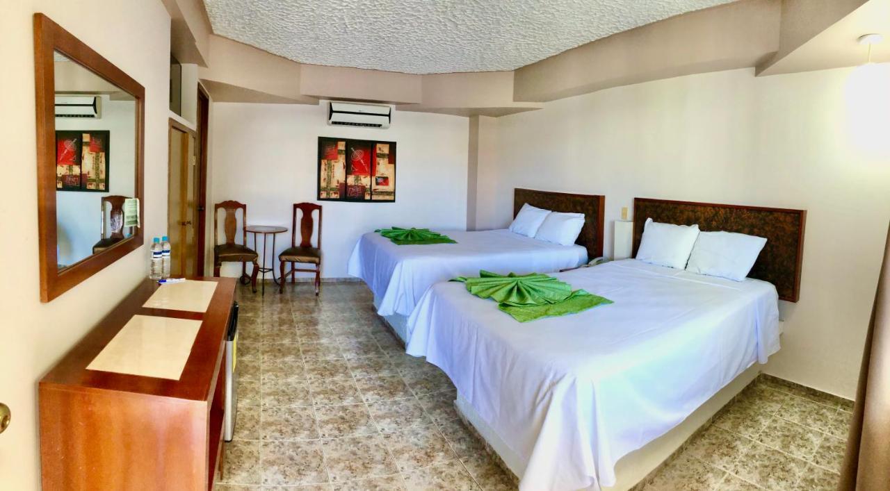 Hotel Del Camino Real El Grullo المظهر الخارجي الصورة