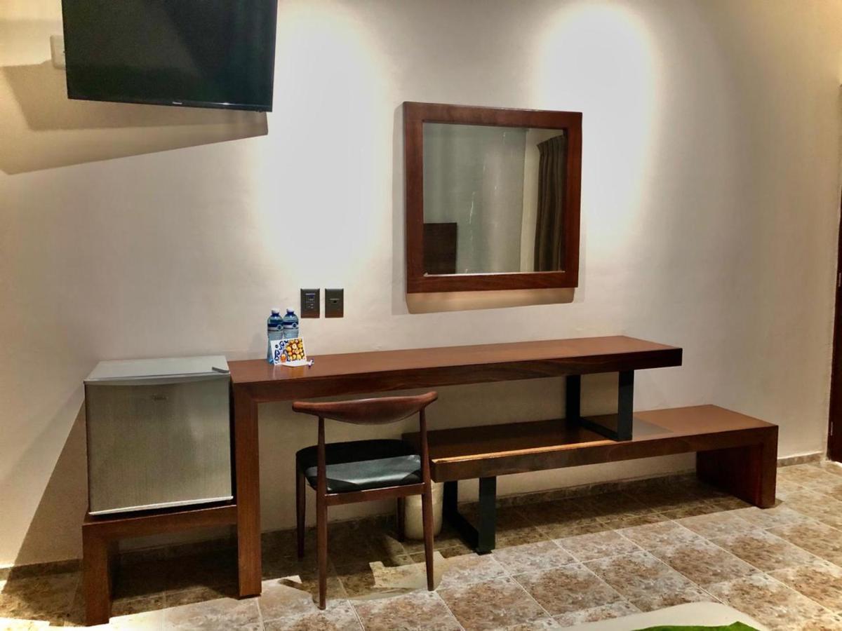 Hotel Del Camino Real El Grullo المظهر الخارجي الصورة