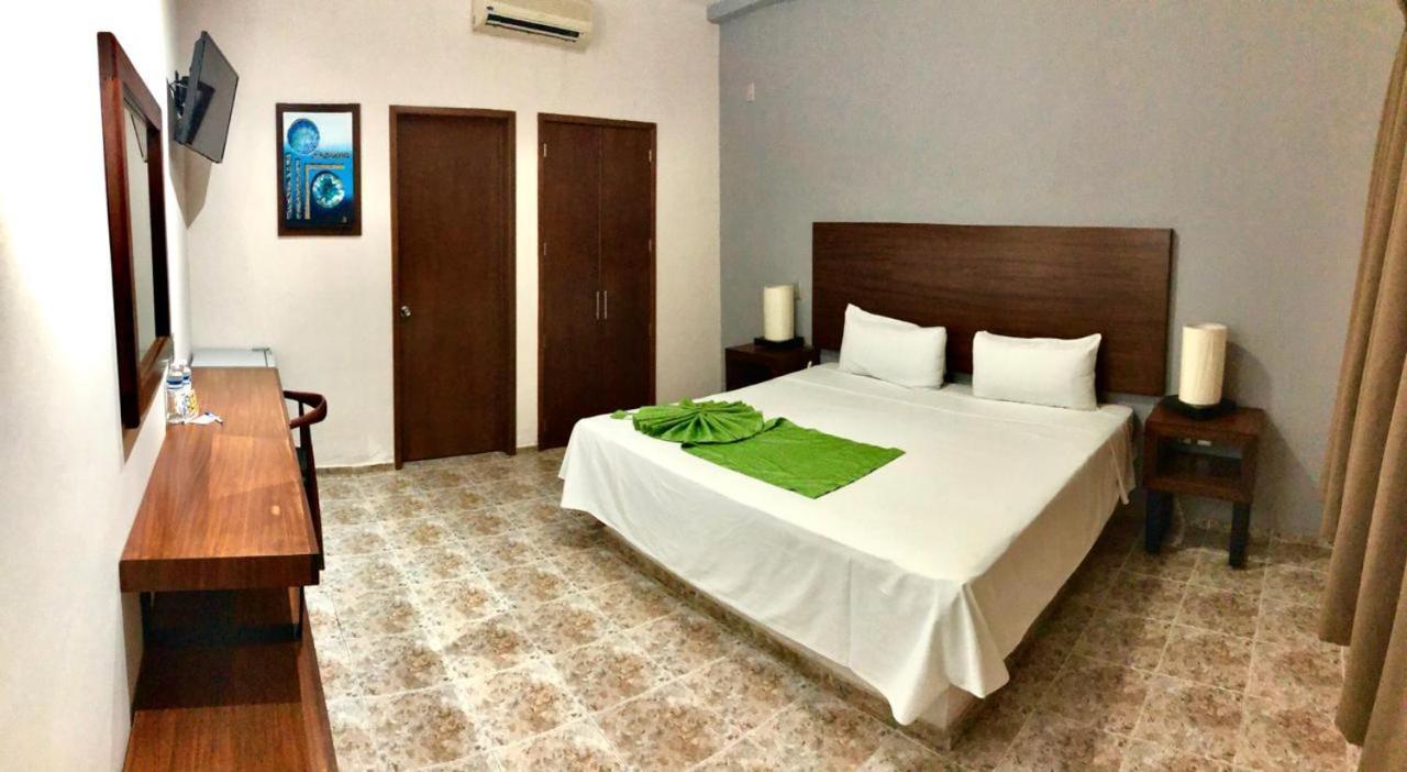 Hotel Del Camino Real El Grullo المظهر الخارجي الصورة